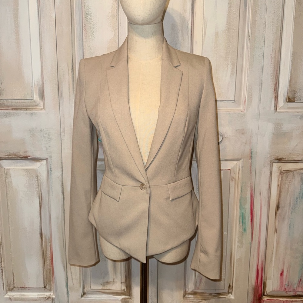 Tahari Beige Blazer - Picture 2 of 9